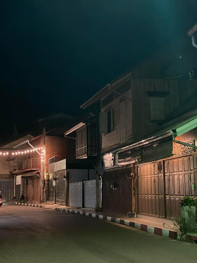 ホテル リムクロン スイート バイ アナンヤ トラート エクステリア 写真